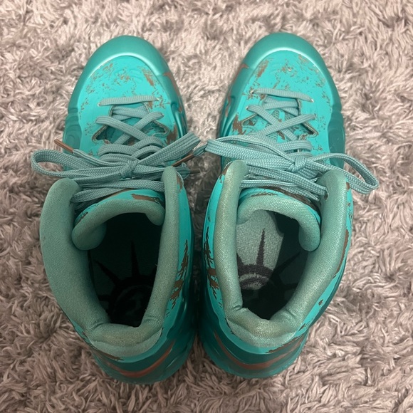 Nike Hyperposite Statue of Liberty - Picture 5 of 8